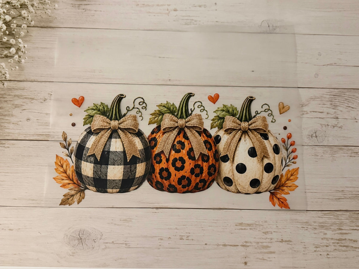 Burlap Bow Pumpkins